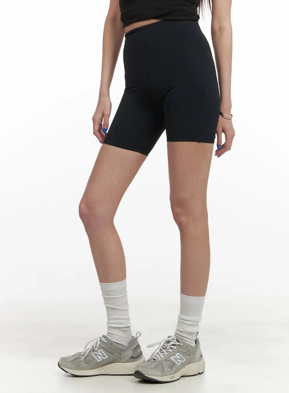 Activewear Solid Biker Shorts CY423