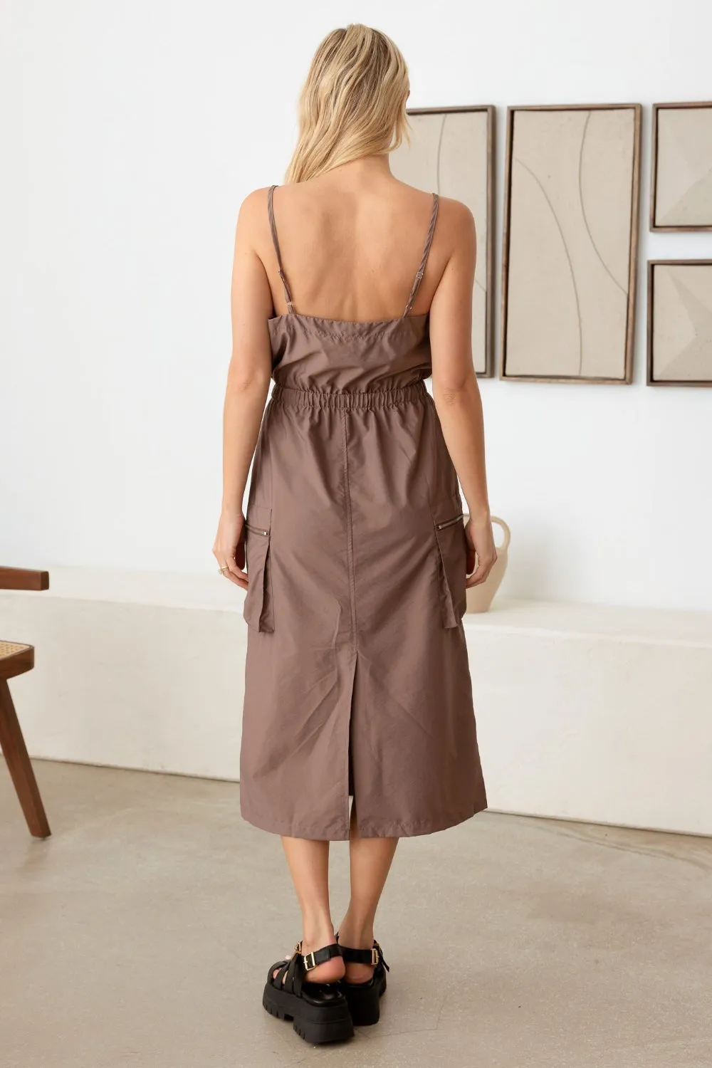 Adjustable Strap Waist Drawstring Cargo Midi Dress