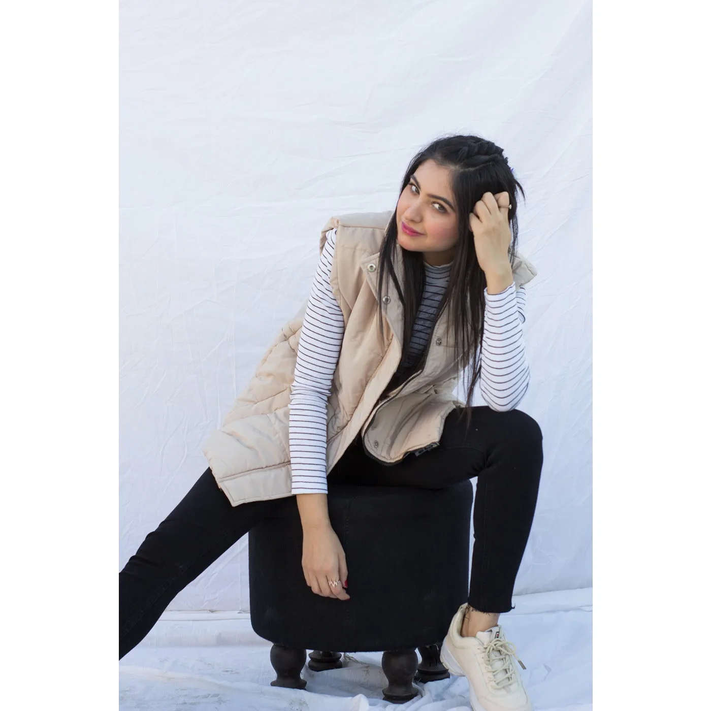 Beige Sleeveless Puffer Gilet