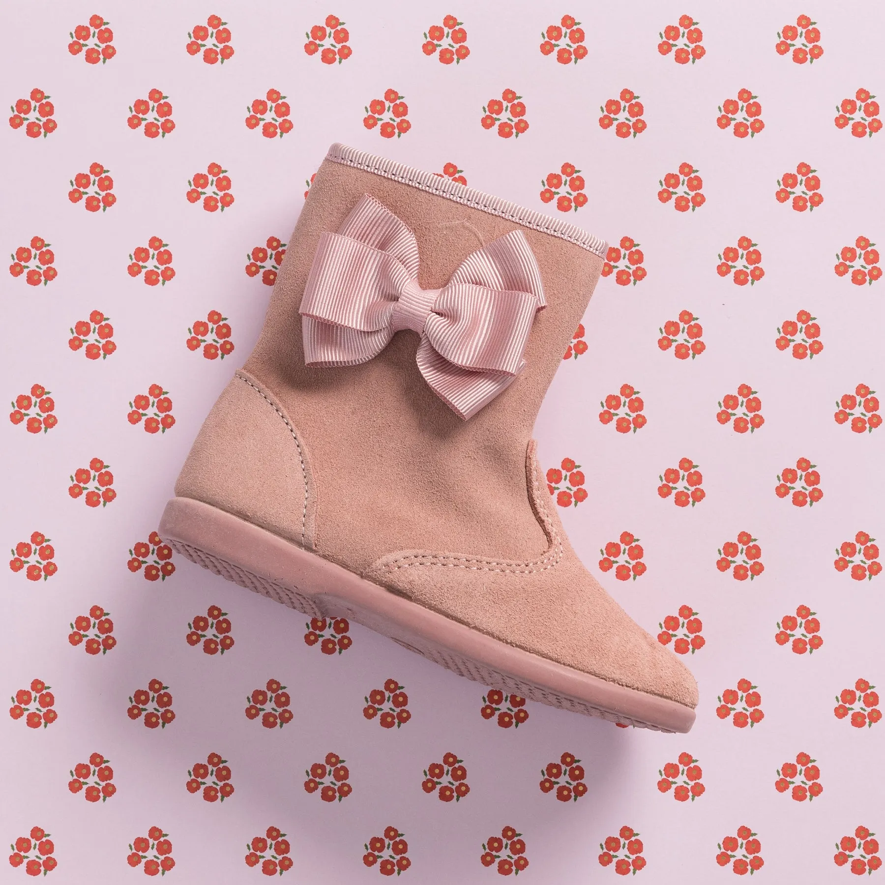 Boots with Bow Suede Pink