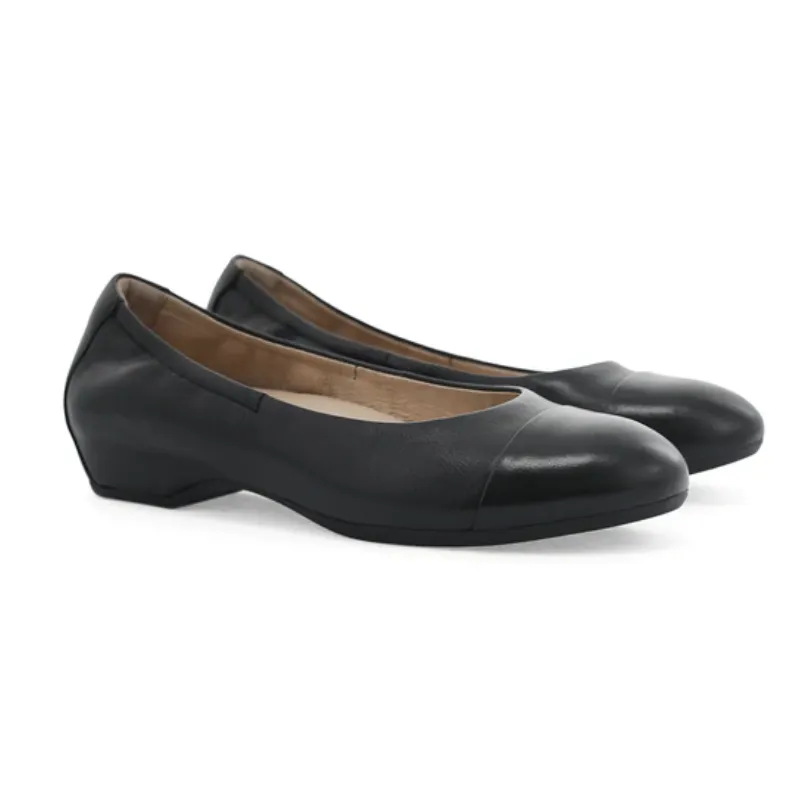 Dansko Lisanne Milled Nappa Women's Shoes