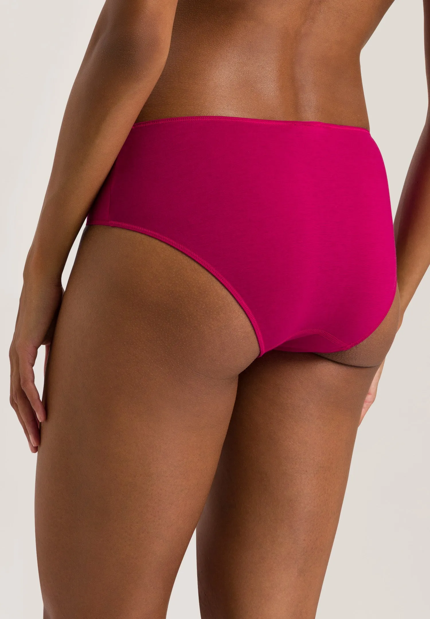 Ultralight Hi Cut Brief | Fuchsia 71819-2462