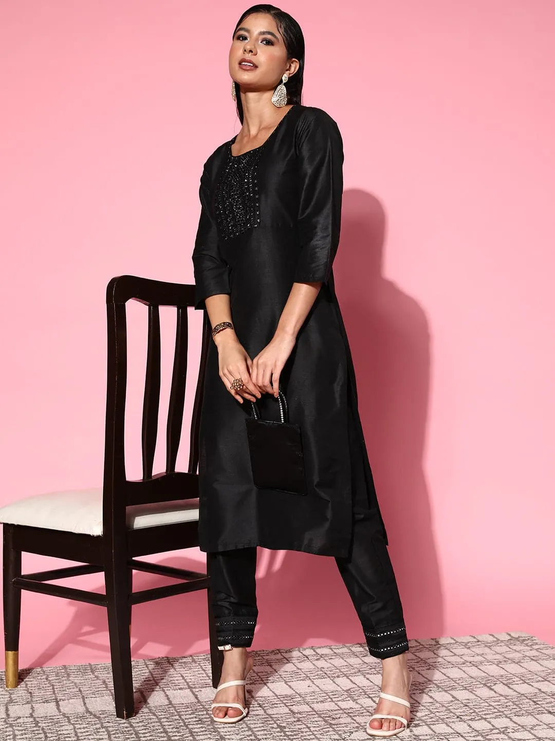 Women Black Mirror Embroidered Kurta With Pants