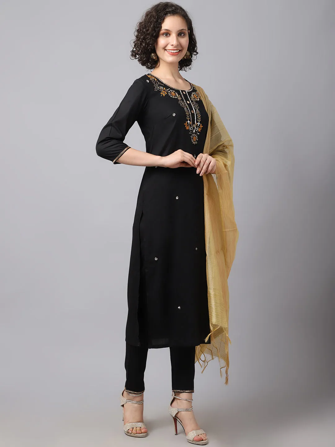 Women Black Rayon Kurta Set With Hand Jardozi Embroidery