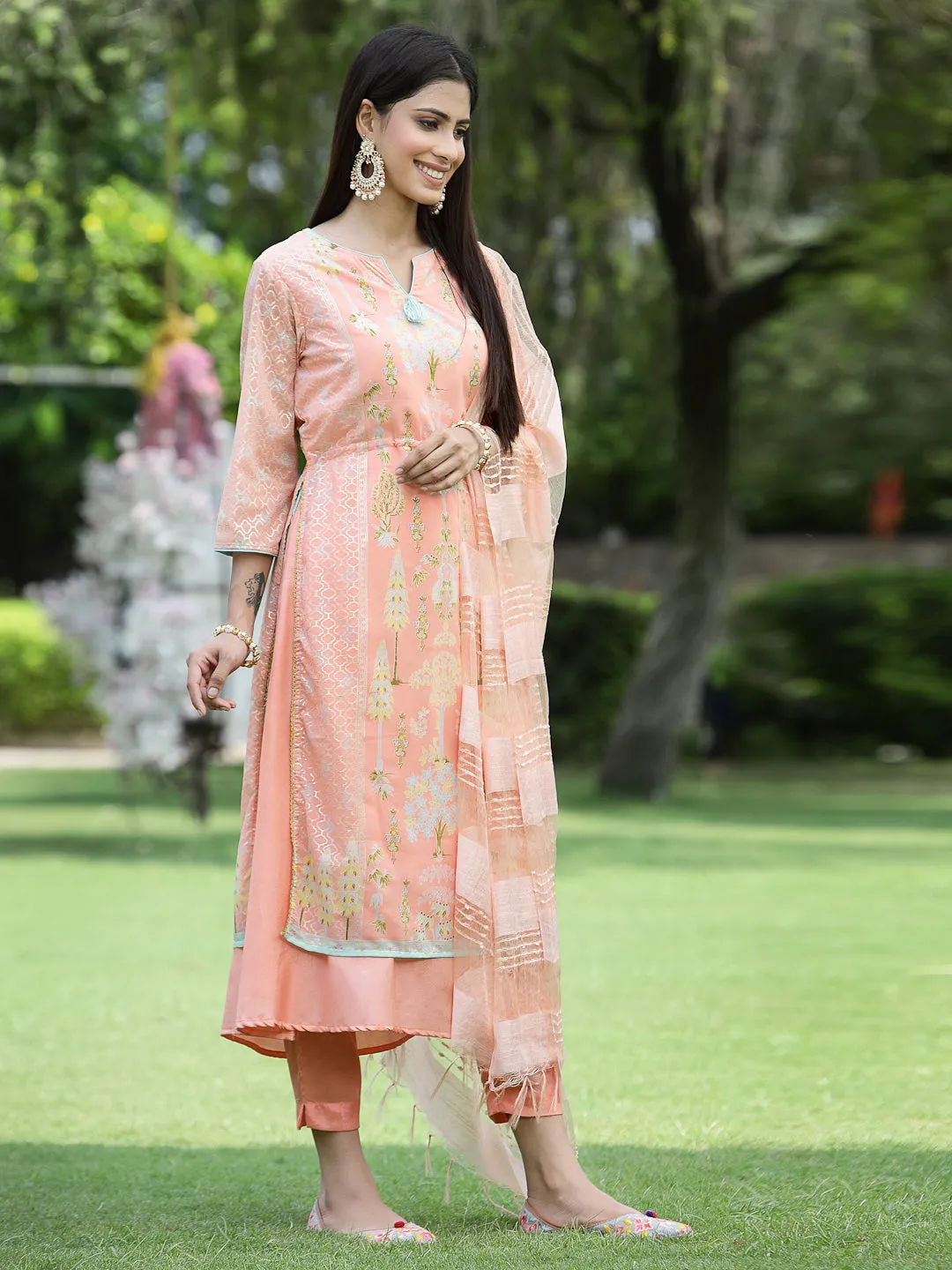 Women Orange Georgette  Kurta Set With Dupatta